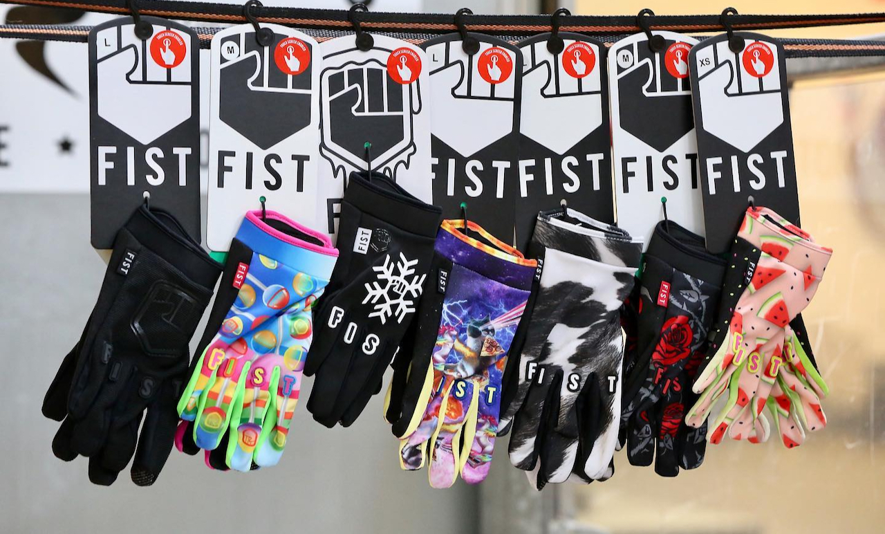 Picture for category Gloves